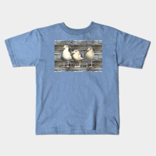 The gulls are here! Kids T-Shirt